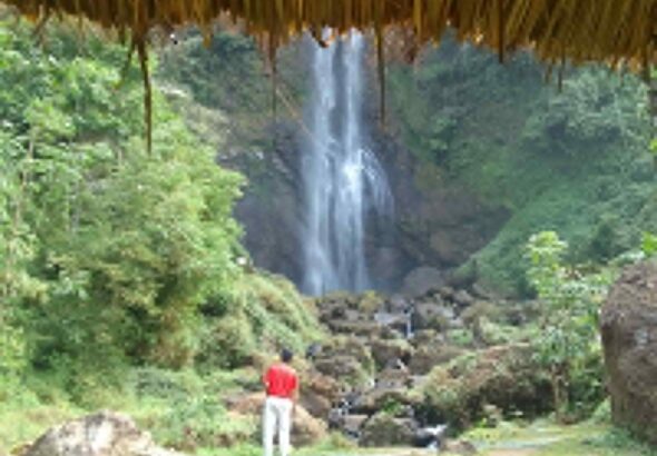 air terjun kubang padasuka
