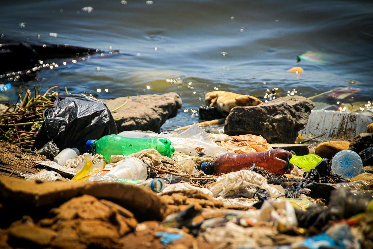 sampah sungai