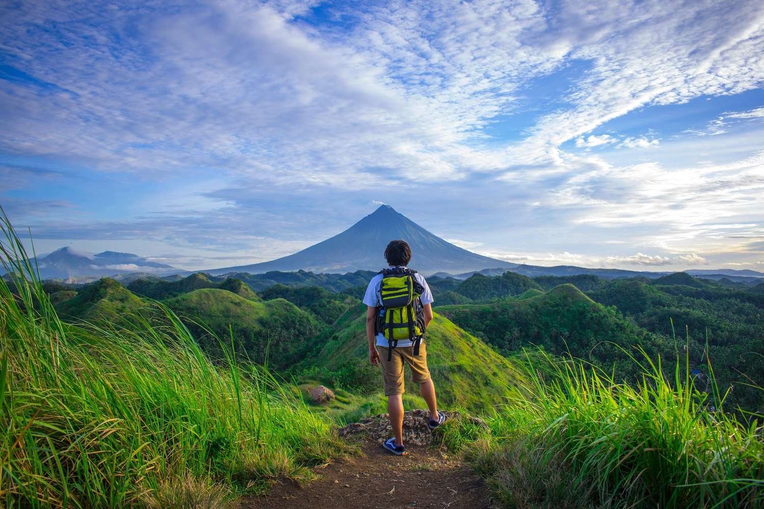 trek gunung